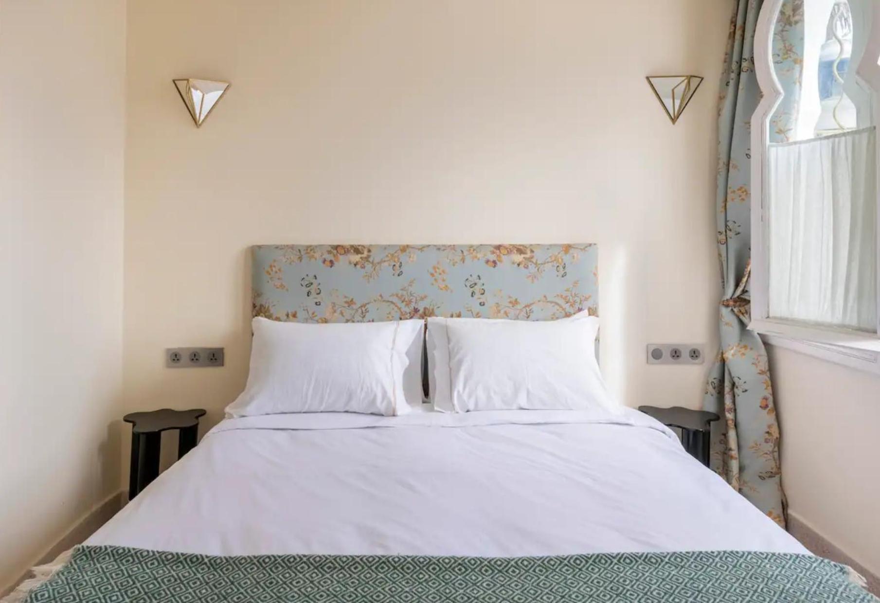 Absinthe Guest House Танжер Номер фото